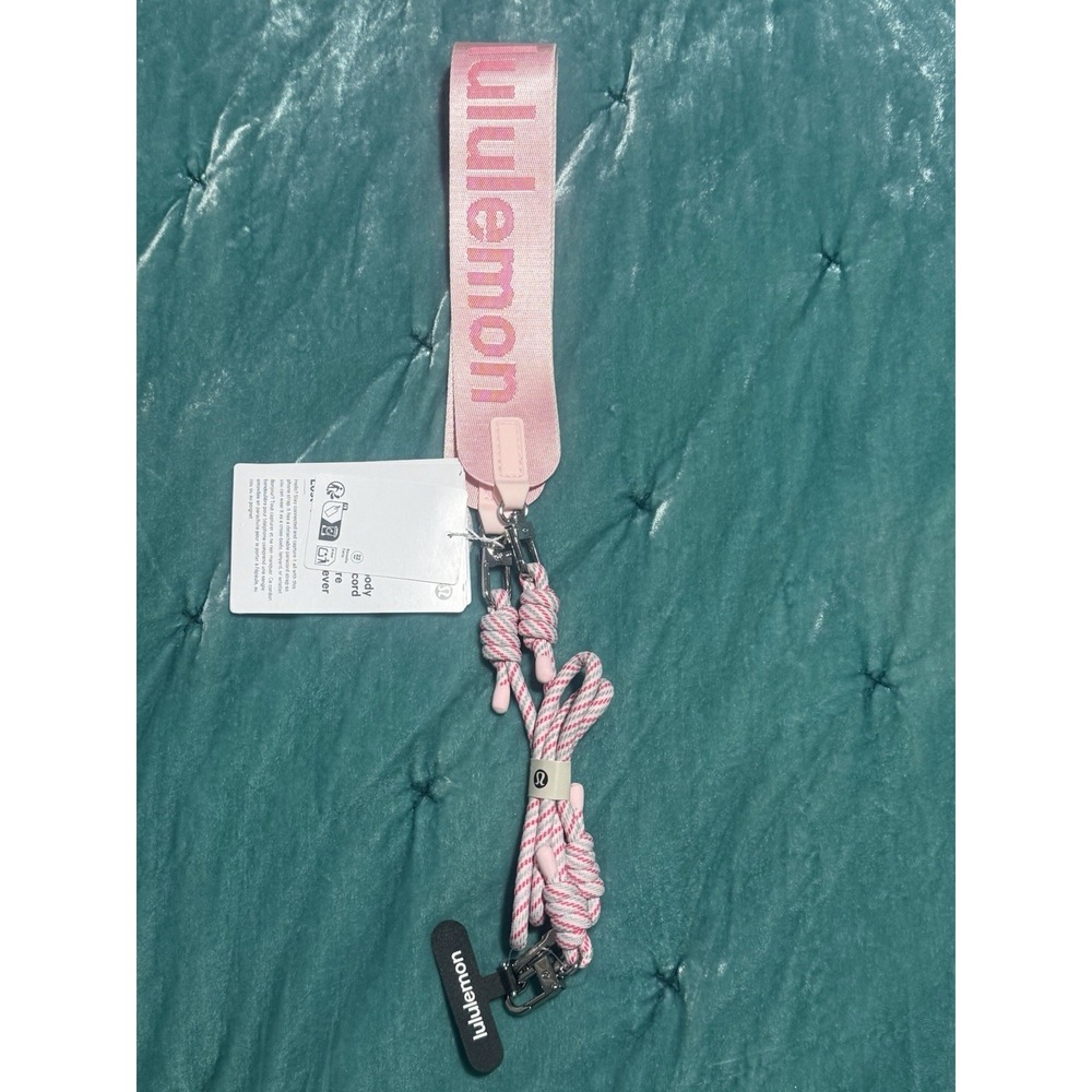 RARE Lululemon Never Lost Phone Crossbody Strap SOLD OUT - Pink Pearl
